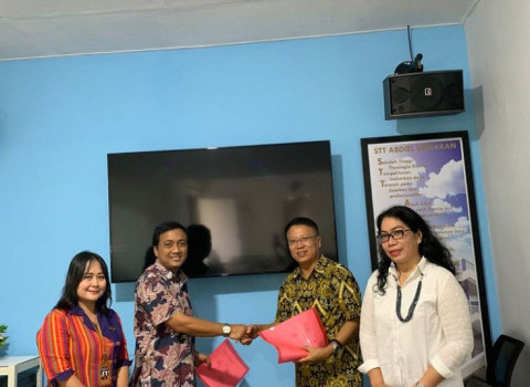 Kerjasama STT Abdiel dengan Sekolah Wujud Kasih Ungaran