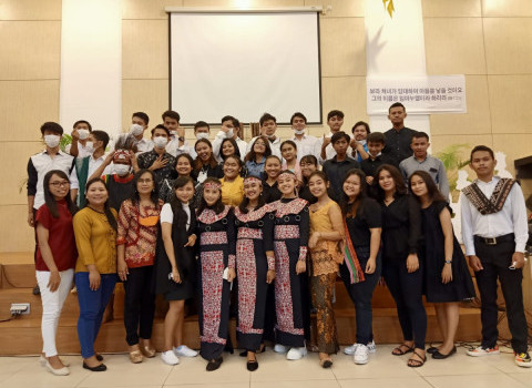 Persahabatan Komunitas Korea dengan STT Abdiel