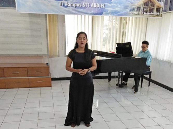 Home Concert S1 Musik Gereja Semester Ganjil 2018/2019