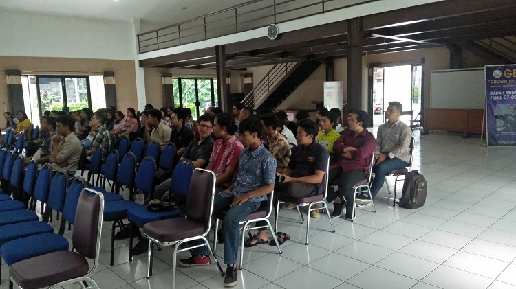 Kelas Homiletika bagi Mahasiswa STT Abdiel