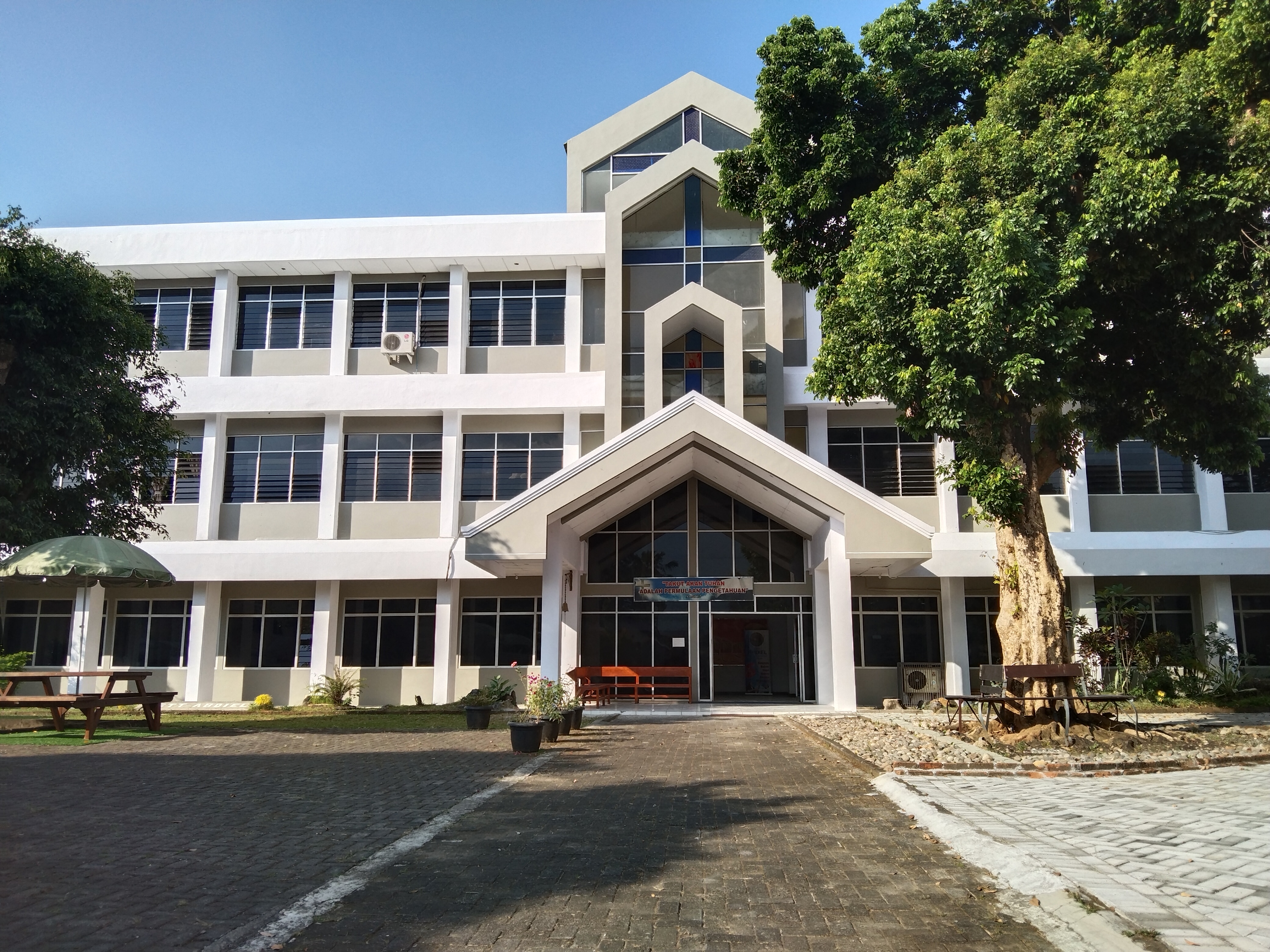 Gedung Coram Deo STT Abdiel